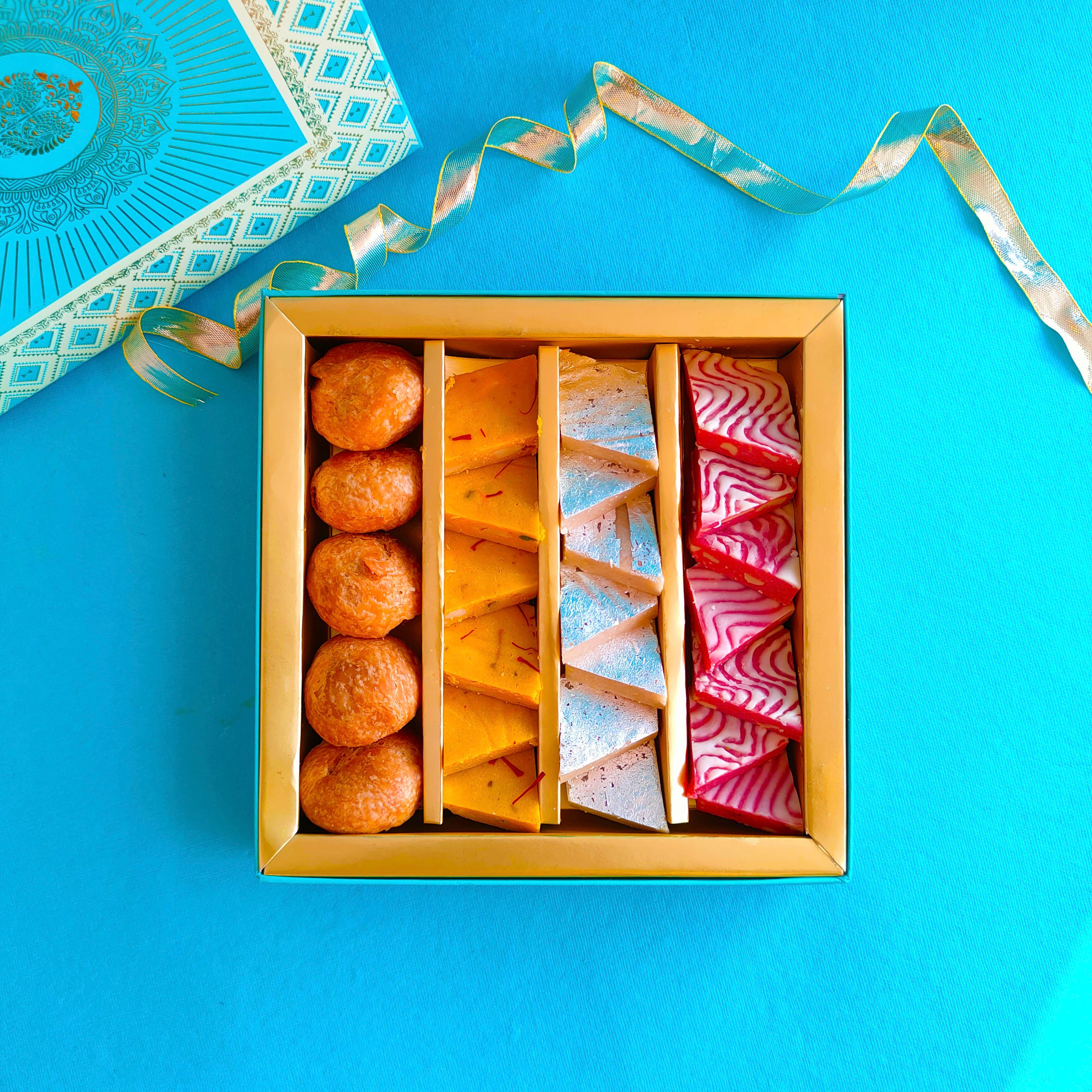 Kaju Katli Hamper - SweeDesi