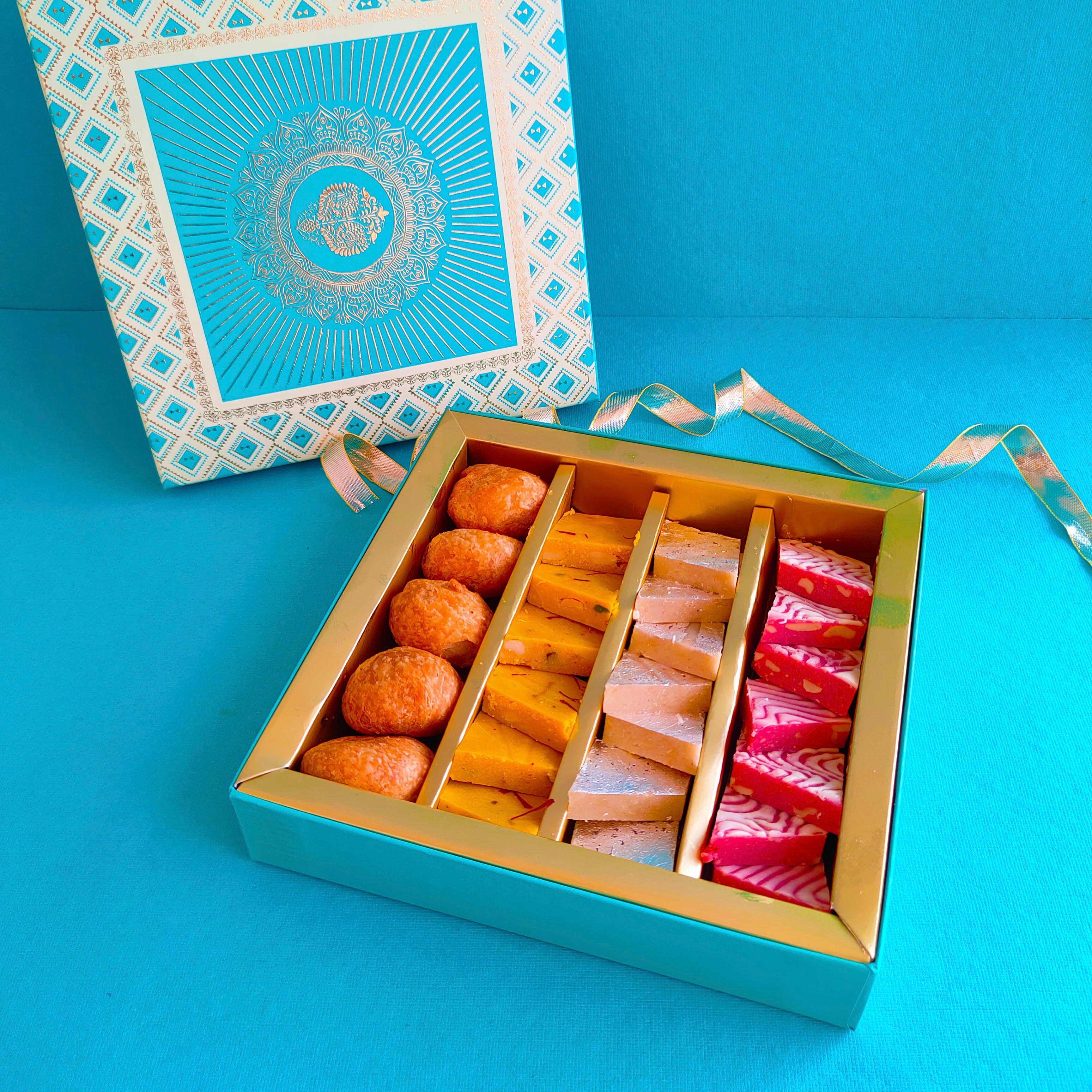 Kaju Katli Hamper - SweeDesi