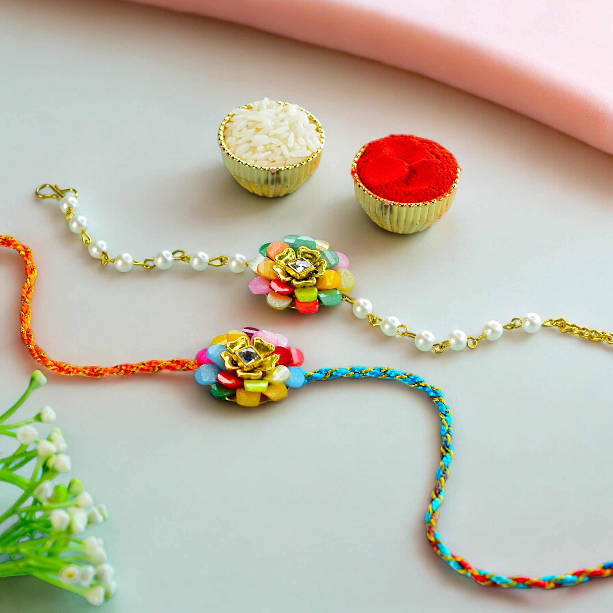 Bandhan Flower Rakhi Set - SweeDesi