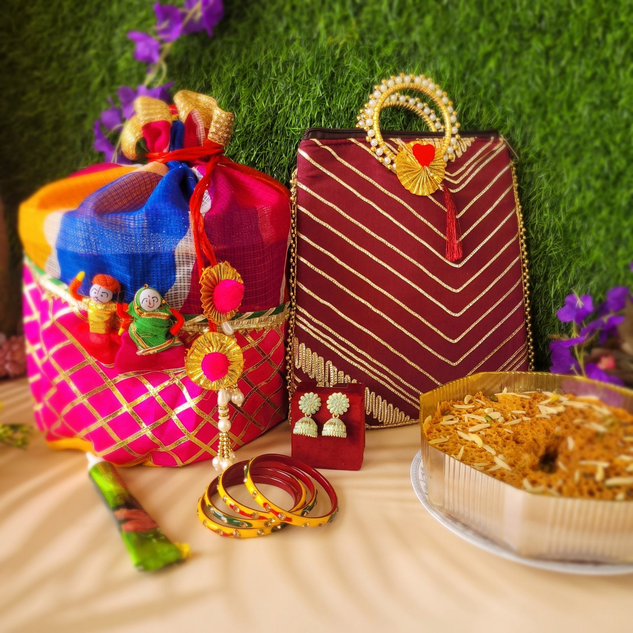 Send Exclusive Karwa Chauth Gifts to Delight Your Wife in India - OyeGifts  - Medium